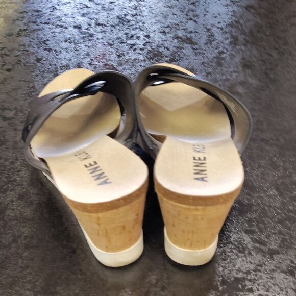 Anne Klein Black Mules with Crisscross Straps - Picture 4 of 6